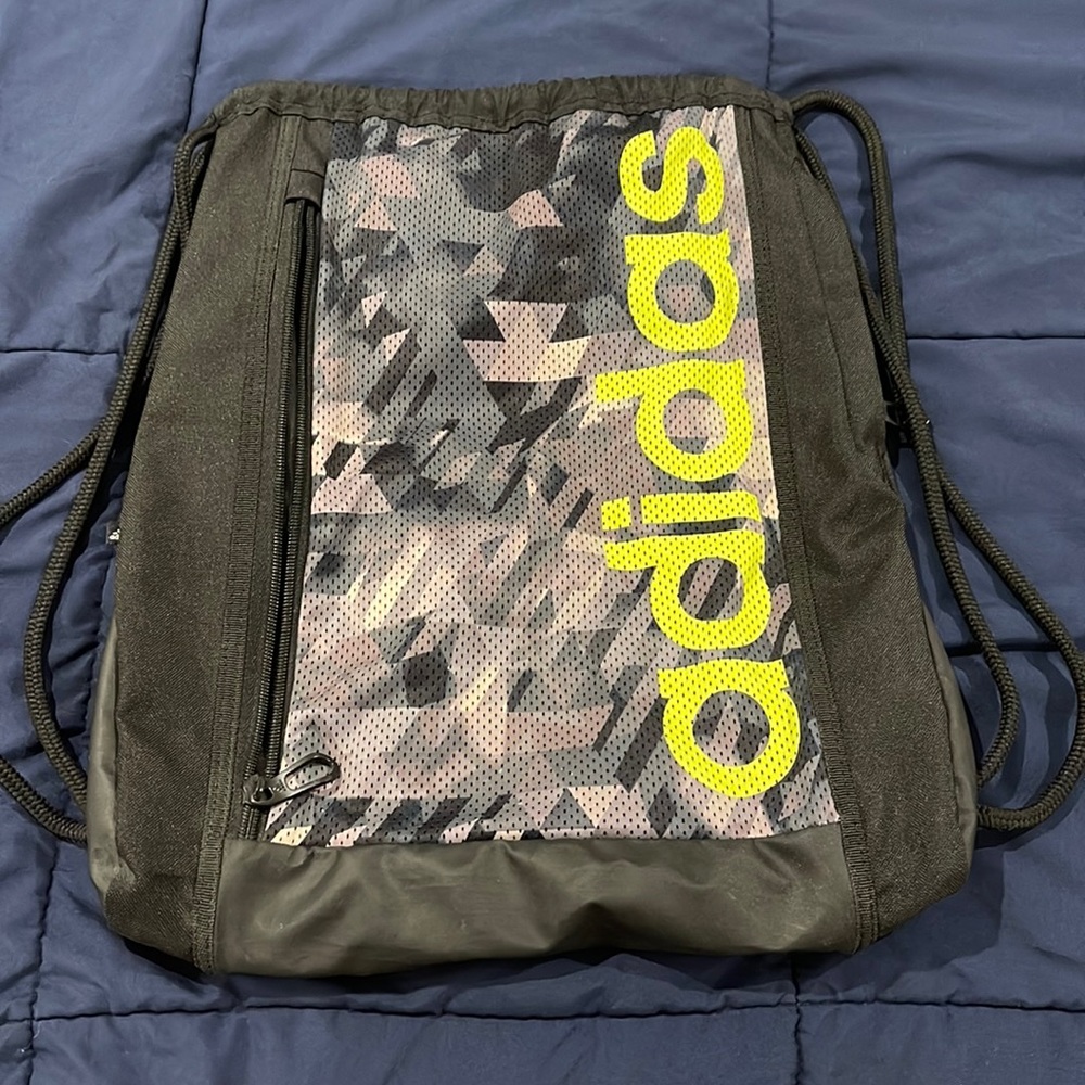 Adidas sackpack used lots of life on it still. Used at the gym only.